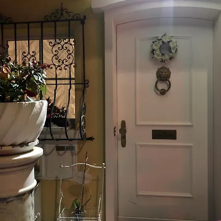 Apartamento Dream In Basement With Private Bathroom