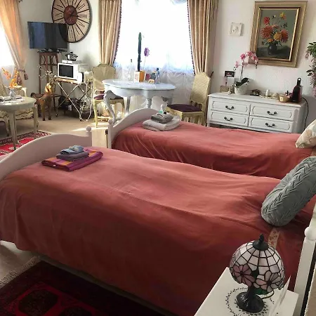 Apartamento Dream In Basement With Private Bathroom Brugg (Bern)